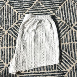 SHEIN white Asymmetrical Ribbed Shorts